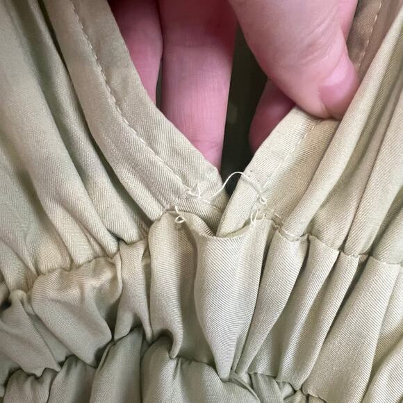 Pretty Little Thing Pistachio Puff Sleeve Puffball Hem Shift Dress US 6 Mini - Picture 7 of 7